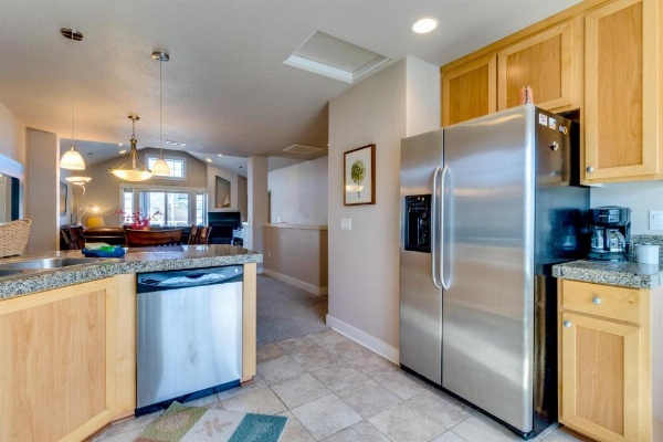 A Place away from the Pace image 13