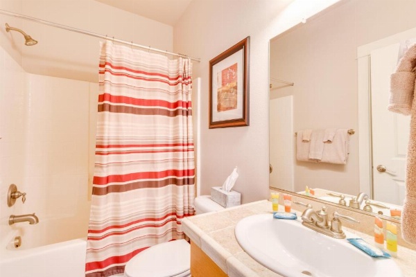 A Place away from the Pace image 18