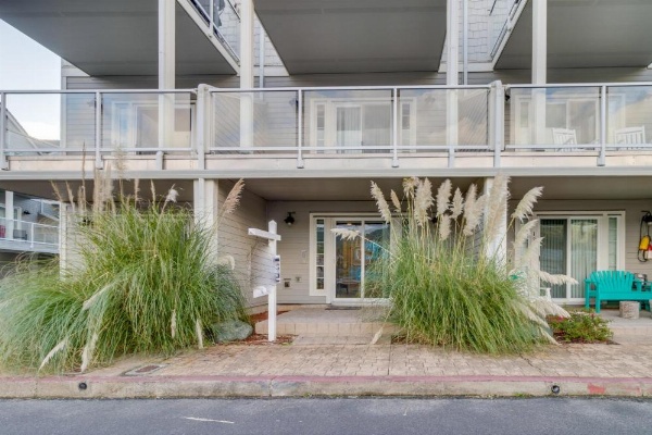 A Place away from the Pace image 30