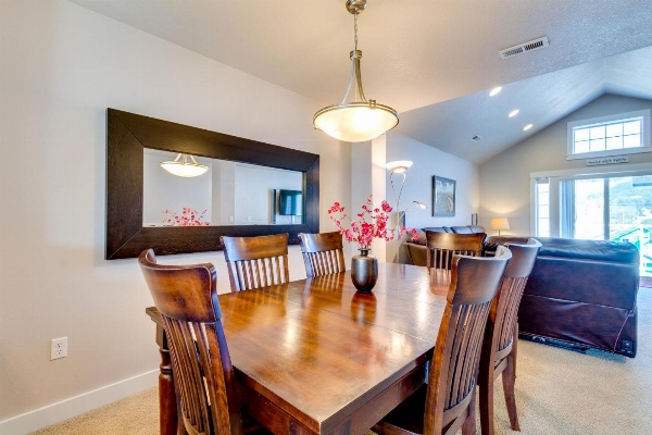 A Place away from the Pace image 6